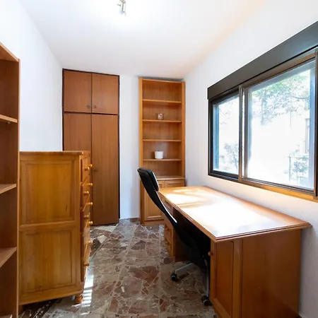 2br In Valencia's Old Town 아파트